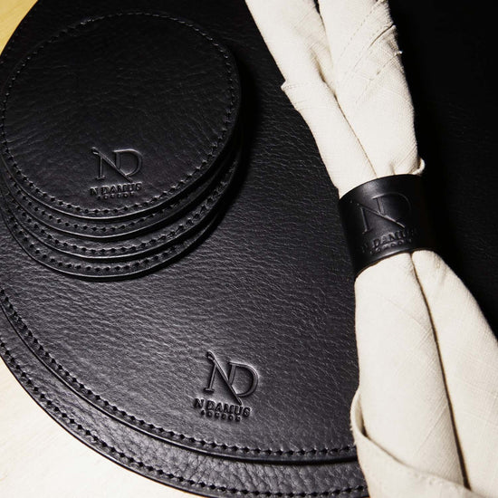 Dulwich Black leather Napkin Ring Set